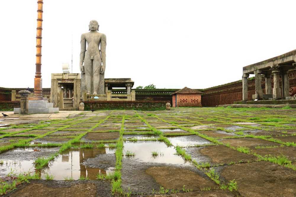 Taxi service from Mangalore Airport to Coimbatore Tamil Nadu