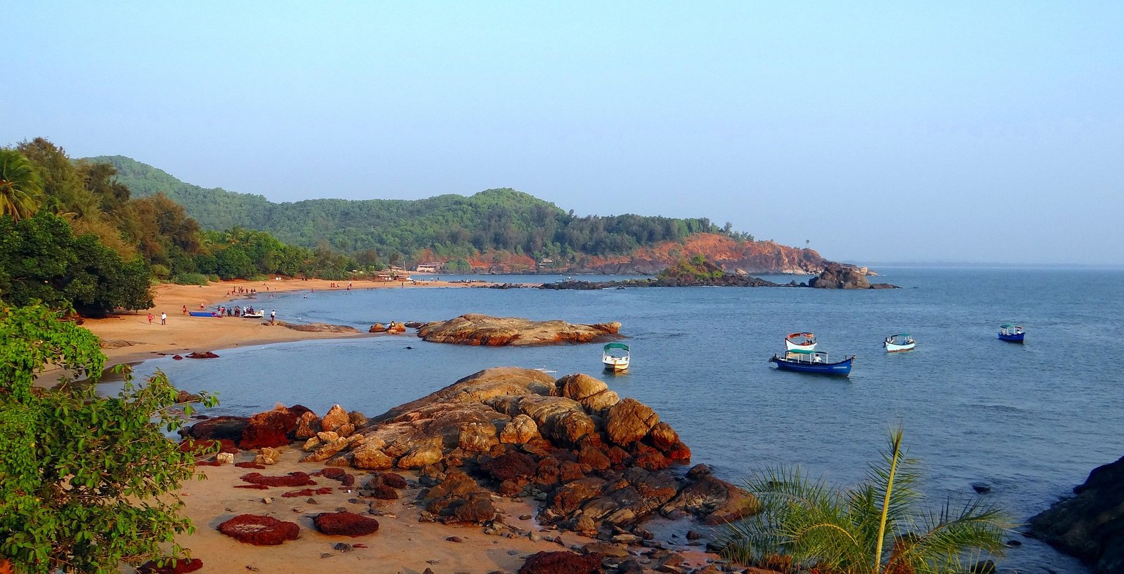 Taxi to Karwar from Mangalore Airport