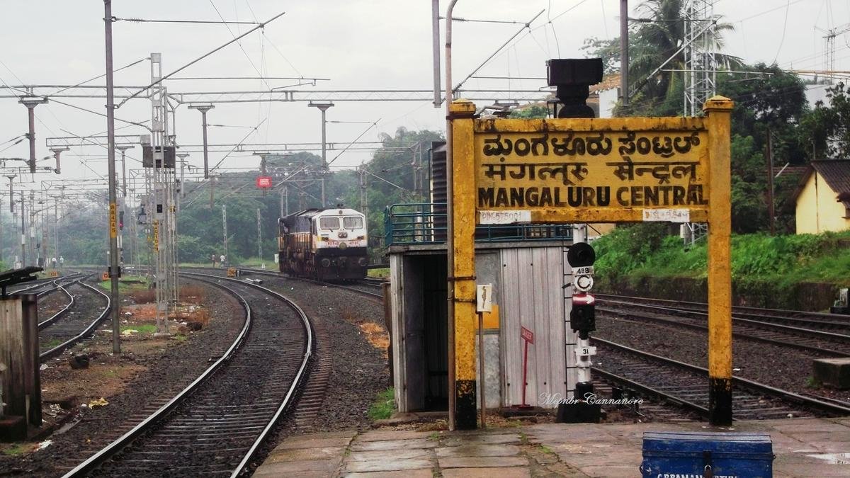 Taxi service from Mangalore Airport to Kottayam Kerala