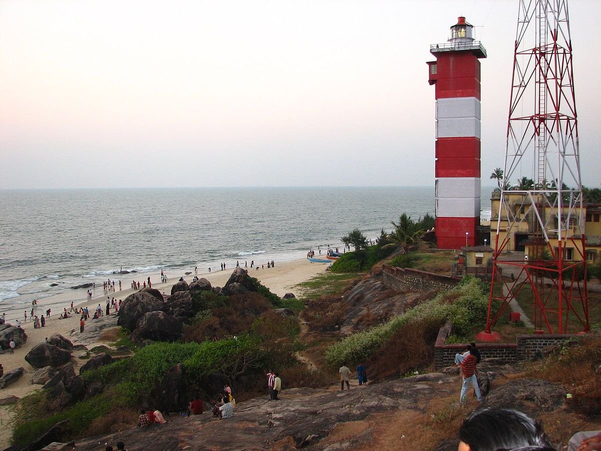 Taxi to Lighthouse Hill and City Center from Mangalore Airport